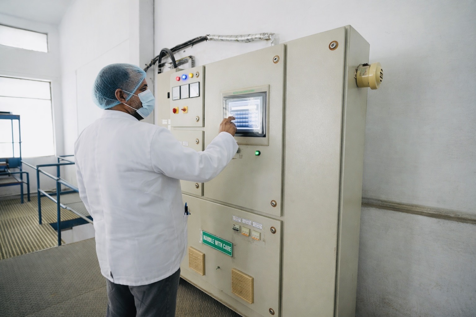 Automated Containment System Automated Control
